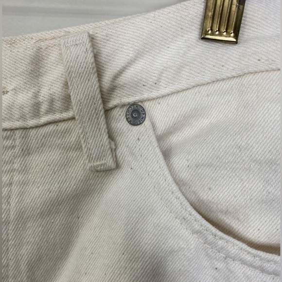 VINTAGE DANIEL HECHTER DENIM CREAM HIGH WAISTED DENIM SHORTS 90’s STYLE - Picture 7 of 9